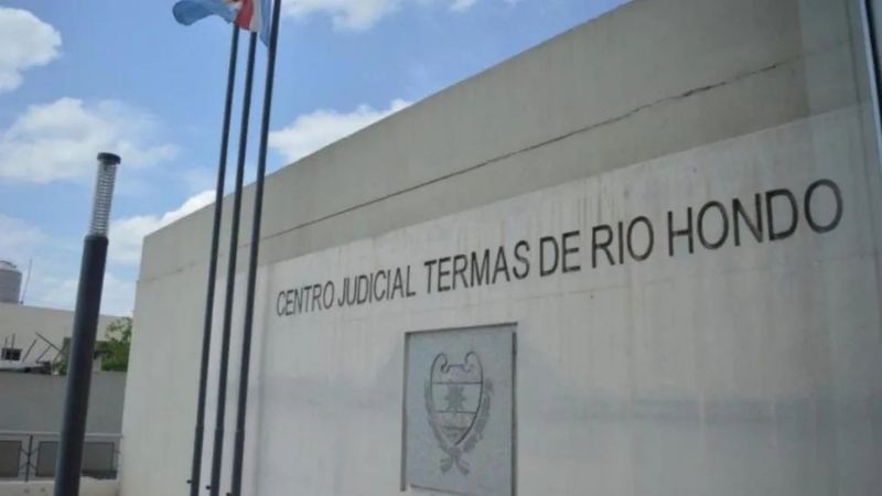 Tiene 12 años y amenazó con quitarse la vida si la separaban de su "novio" de 37 | Actualidad