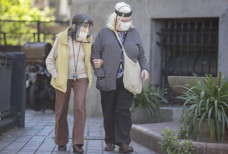 En la pandemia se redujo el número de jubilados y de trabajadores aportantes al sistema previsional | Economía