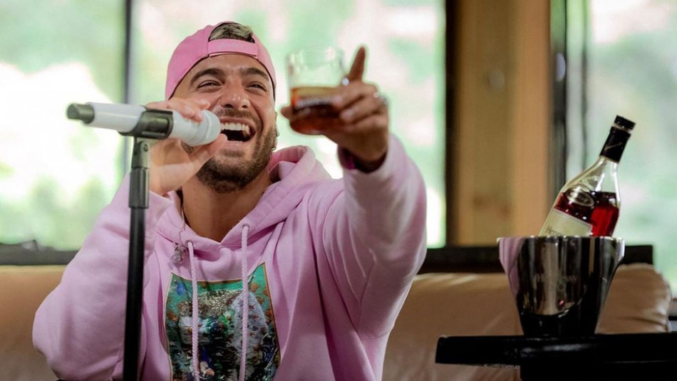 La caída de Maluma que se volvió viral al instante: "Sólo se salvó la cerveza" | Espectáculos