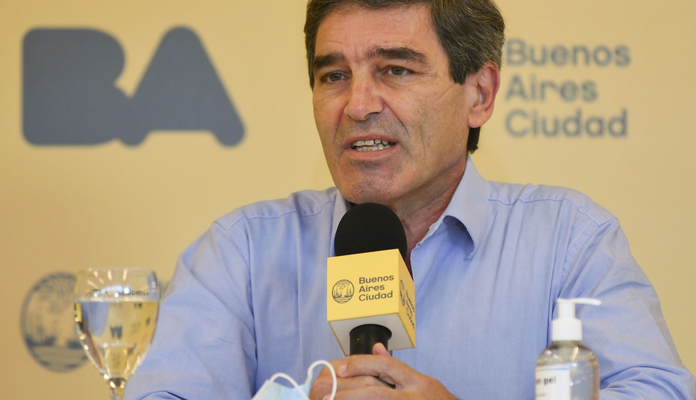 Quirós: "La variante Delta está muy cerca de la circulación comunitaria" | Política