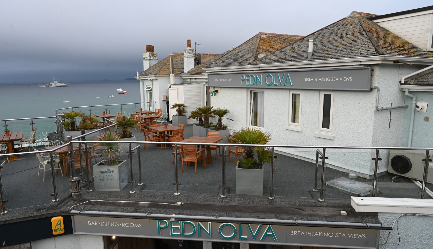 Un niño afgano refugiado en Reino Unido perdió la vida al caer por la ventana del hotel | Internacionales