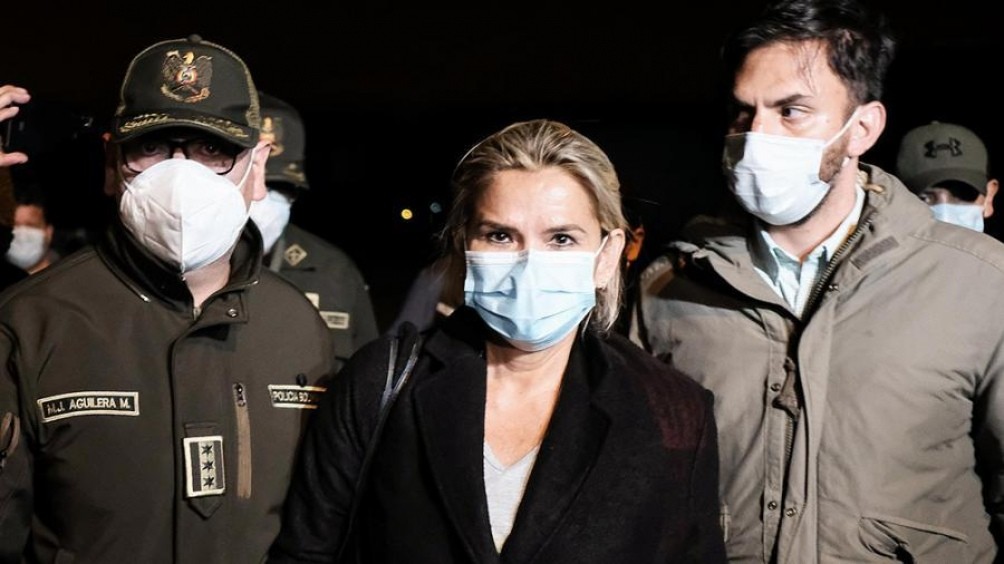 Tras ser acusada de "genocidio", Jeanine Áñez intentó quitarse la vida | Internacionales