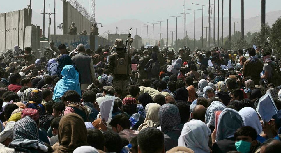 Siete muertos en el aeropuerto de Kabul en medio de la huida de Afganistán | Internacionales