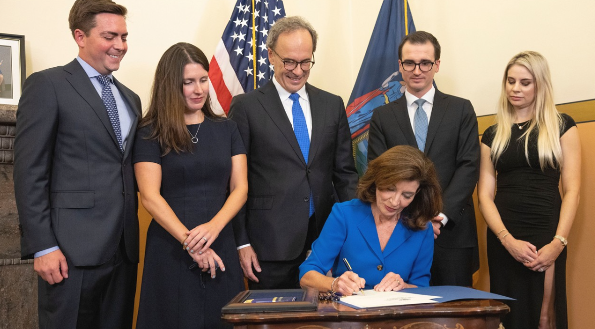 Kathy Hochul juró como la nueva gobernadora de Nueva York | Internacionales