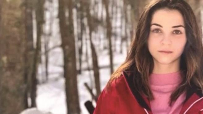 Murió una chica de 20 años al ser atacada por una jauría de perros mientras estaba de picnic con su novio | Internacionales