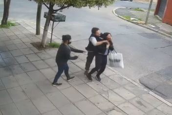Detuvieron a los delincuentes que le robaron y le pegaron a una estudiante | Actualidad