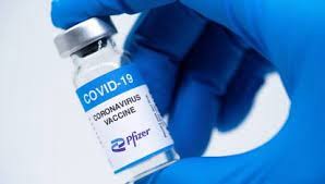 Europa estudia la posibilidad de dar una dosis de refuerzo de la vacuna de Pfizer | Internacionales