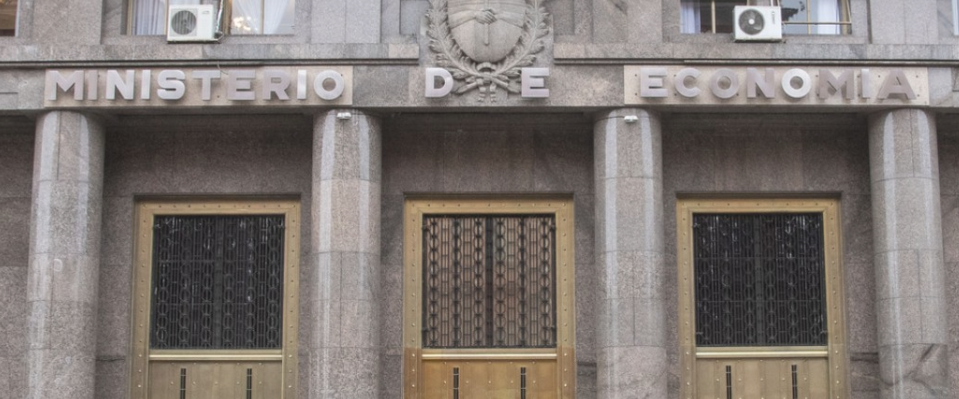 El Poder Ejecutivo aumentó el gasto en más de un billón de pesos por sobre lo autorizado en la ley de Presupuesto | Política