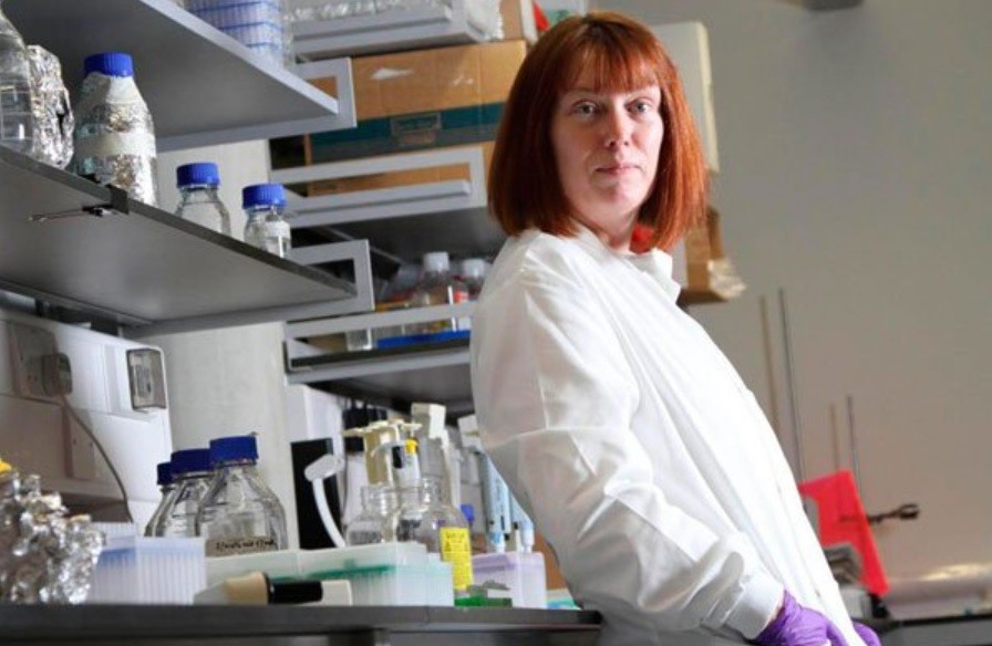 Científica que desarrolló la vacuna de Astrazeneca dijo que tercera dosis no es necesaria para "todo el mundo" | Internacionales