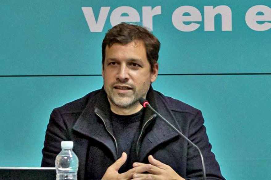 El Gabinete de Kicillof suma otros dos intendentes: De Jesús e Yzurieta | Política