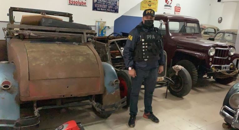 Adulteraban y vendían autos antiguos: secuestraron 115 vehículos | Actualidad