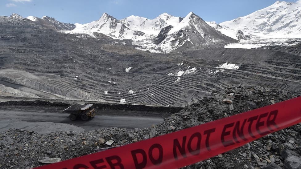 Comenzó la evacuación de 39 mineros soterrados en Canadá | Internacionales
