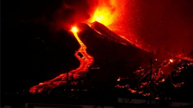 Alarma en España: la lava del volcán La Palma llegó al mar | Internacionales