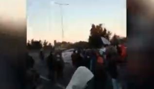 Trabajadores de una alimenticia cortan Panamericana | Actualidad