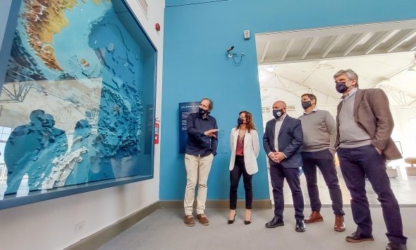 Filmus: "Tenemos que vincular a los niños con las ciencias del mar" | Clima, naturaleza y medio ambiente