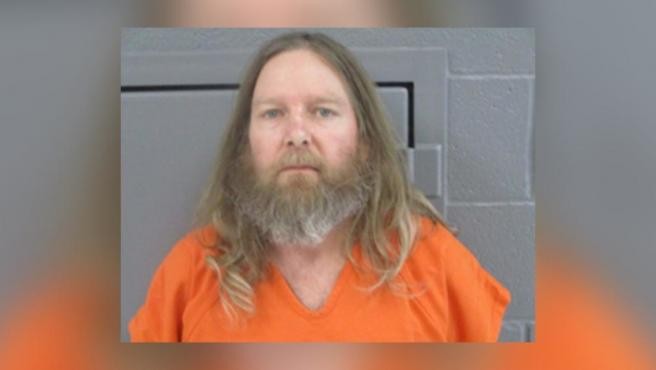 Fue detenido por matar a su hermano farmacéutico: creía que envenenaba a la gente al vender vacunas contra el coronavirus | Internacionales