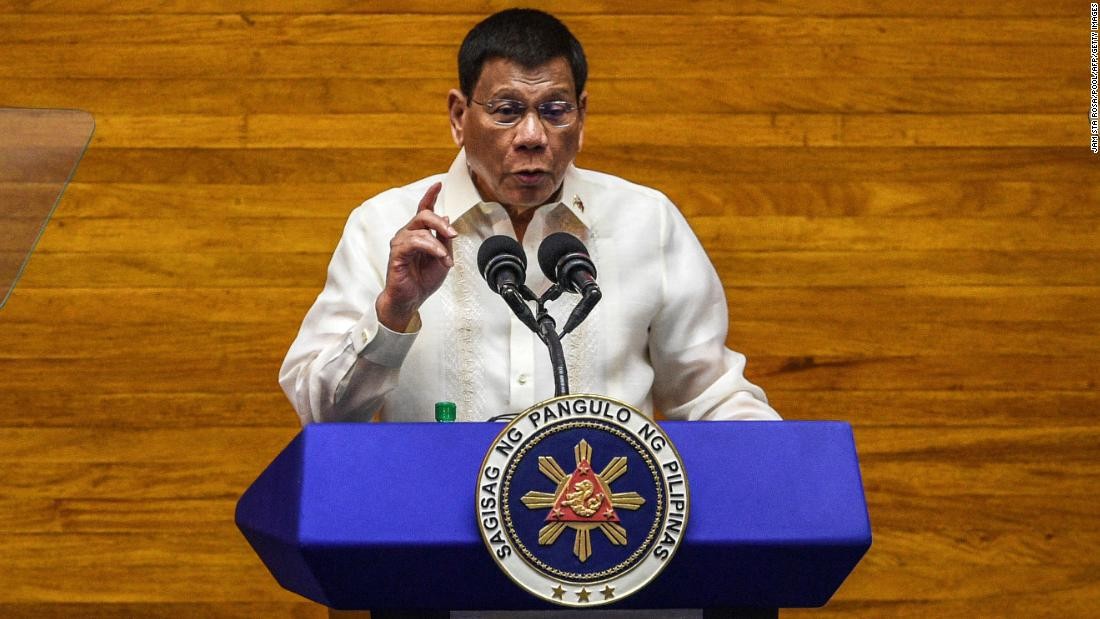 "Los vacunaremos mientras duerman": advertencia del presidente de Filipinas a quienes se resisten | Internacionales