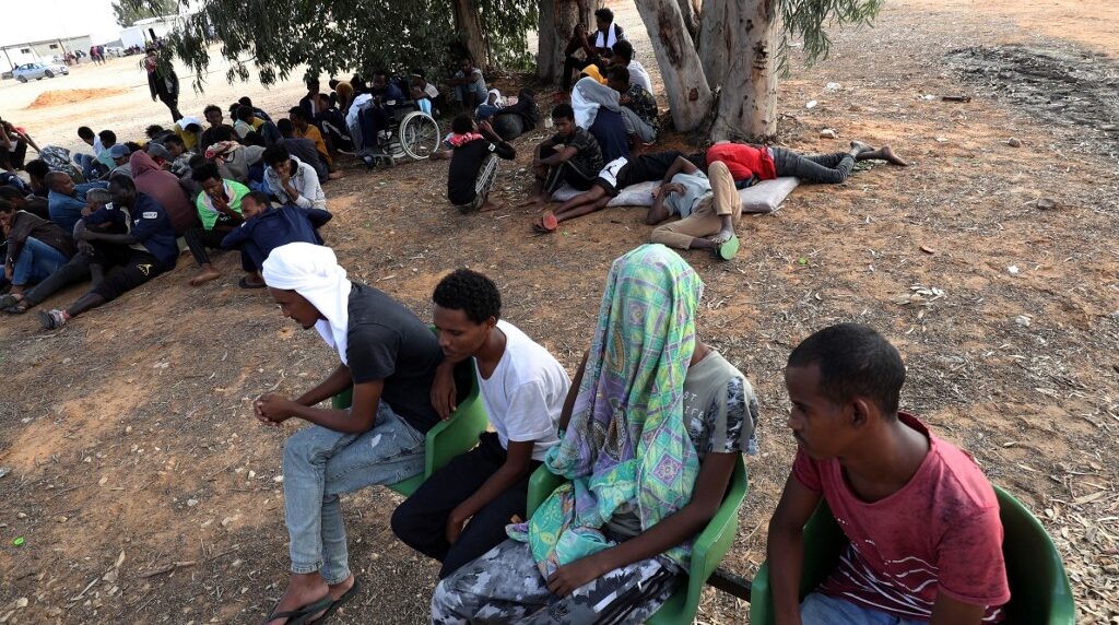 Denuncian atrocidades contra migrantes y refugiados en Libia | Internacionales