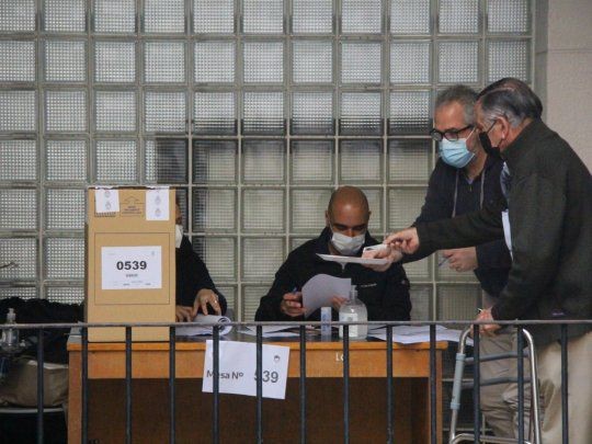 El Gobierno aumentó el pago a las autoridades de mesa | Política