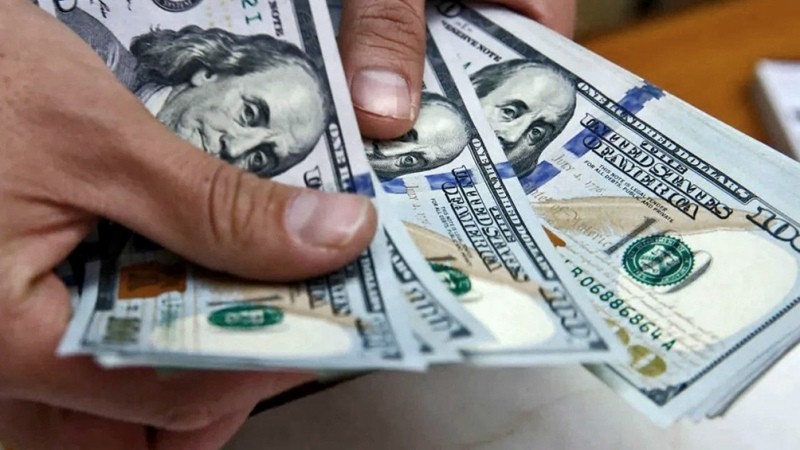 El dólar blue igualó su cotización máxima histórica | Economía