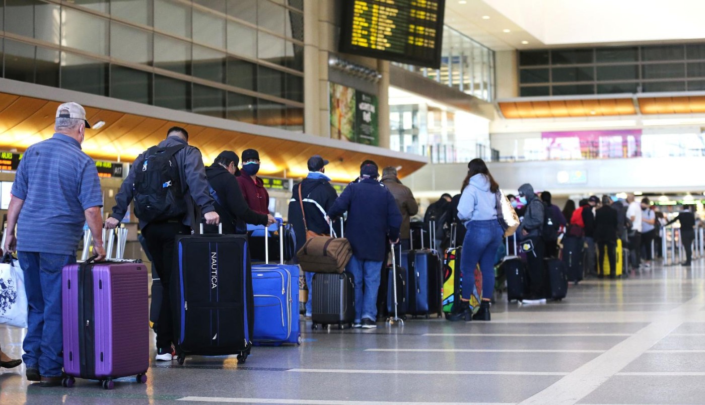 Los menores de 18 años no necesitarán estar vacunados contra el coronavirus para entrar a Estados Unidos | Internacionales