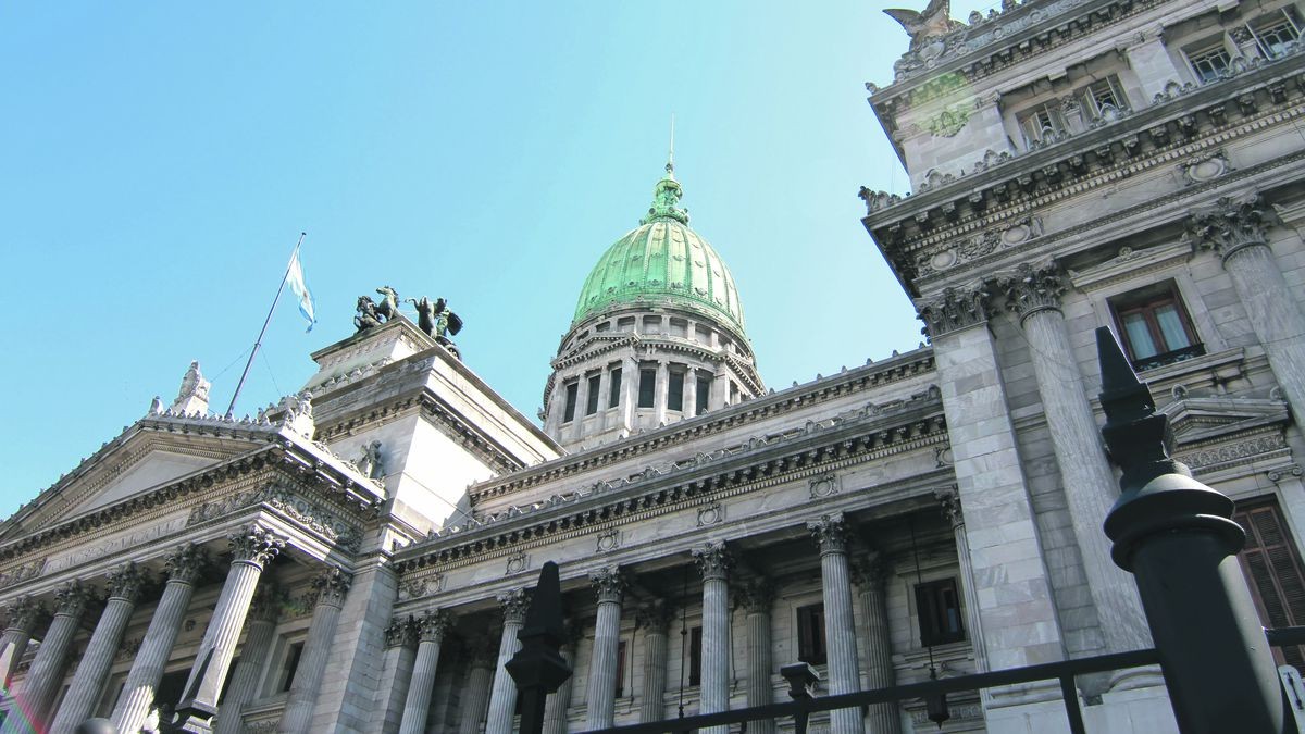 Cuatro nuevos diputados nacionales jurarán en la sesión especial de hoy | Política