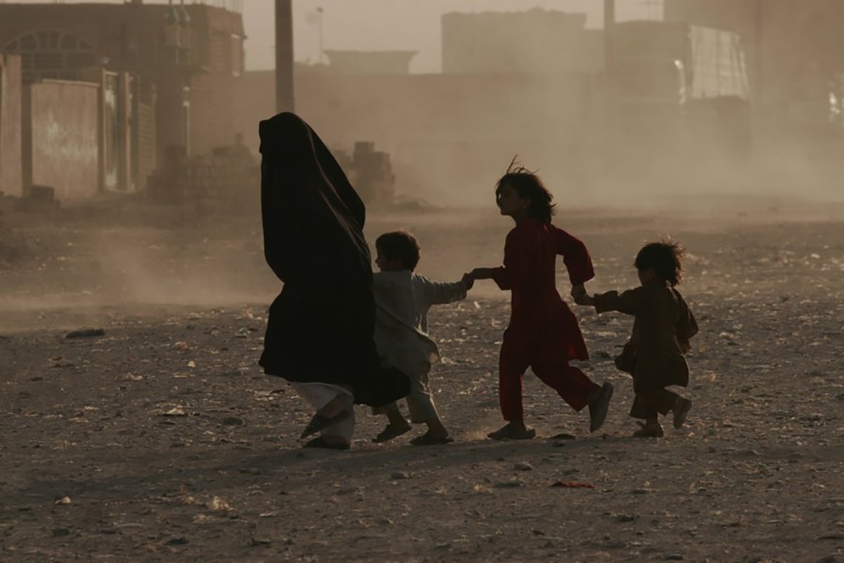 Familias de Afganistán venden a sus hijas para no morir de hambre | Internacionales