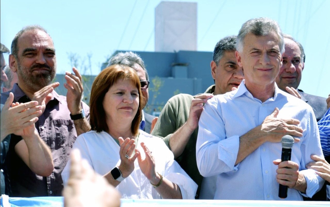Macri habló frente a militantes antes de declarar: "Están acá porque vienen a defender su futuro" | Política