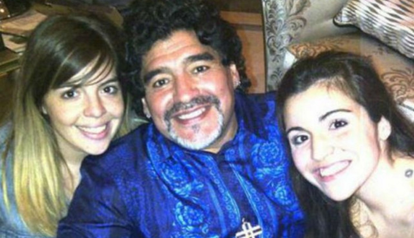 "Es mentira que el tiempo cura todo": los mensajes de Dalma y Gianinna por el primer cumpleaños sin Maradona | Espectáculos