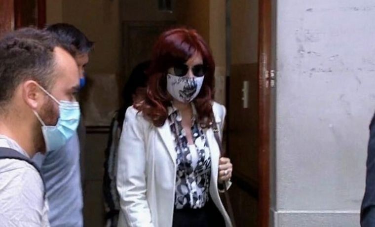 Cristina Kirchner se encuentra "en buen estado general de salud" | Política