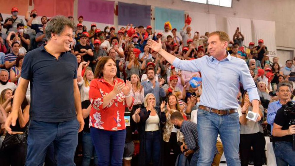 Santilli cerró la campaña con Manes en La Plata: "El domingo podemos cambiar la historia" | Política