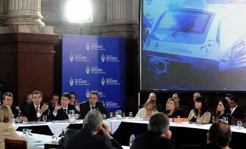 Senado: dictamen favorable para el proyecto de reestatización de los trenes | Política
