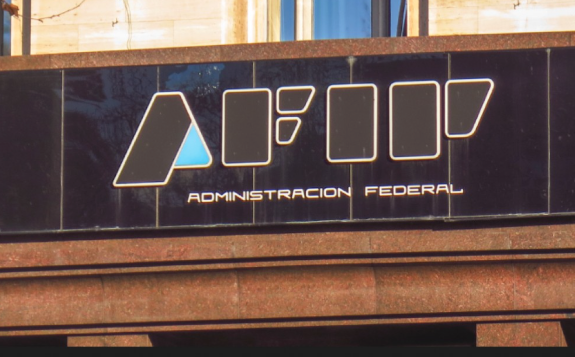 Empleados pagarán Impuesto a las Ganancias desde salarios de $226.000 en 2022 | Economía