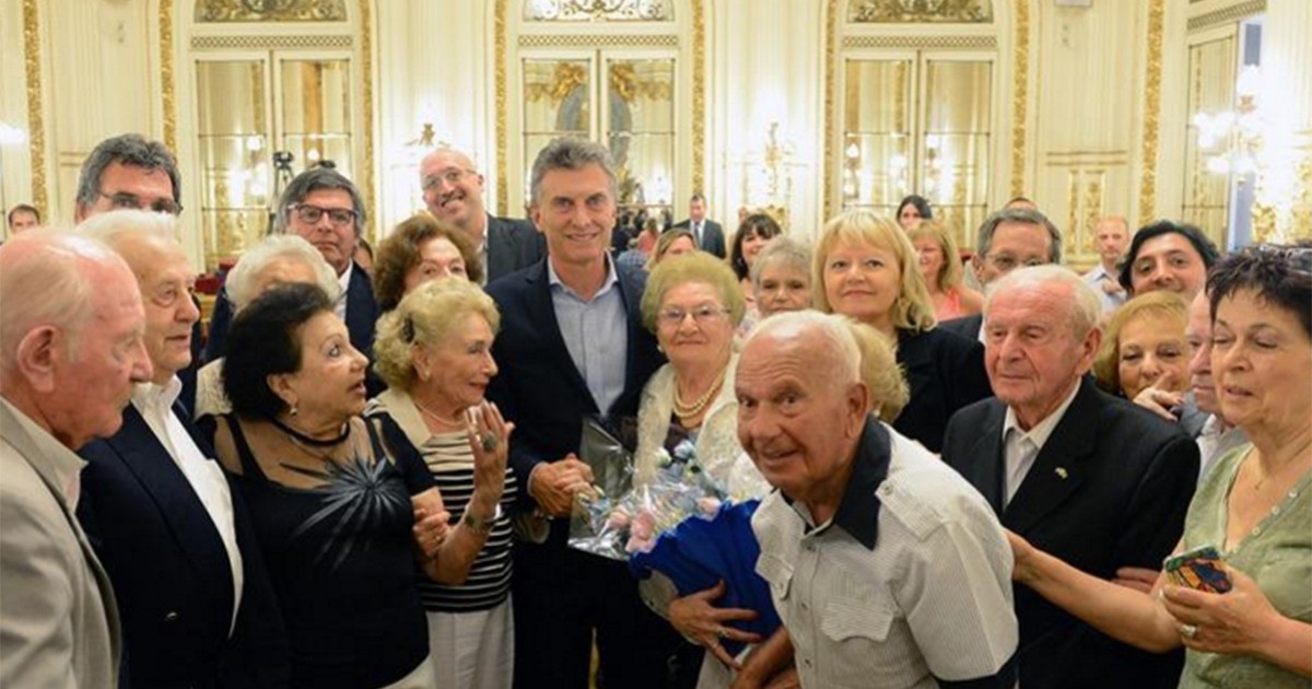 Macri recibió a sobrevivientes del Holocausto en Casa Rosada | Política