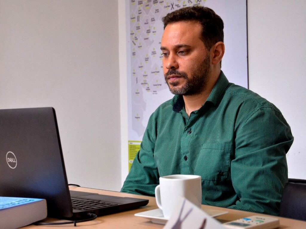 Funcionario de Salud bonaerense dijo que existen "indicios" de que Ómicron circula en el conurbano | Actualidad