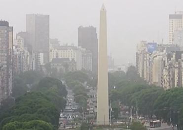 Una columna de humo cubrió parte de la Ciudad de Buenos Aires, proveniente de la Patagonia | Clima, naturaleza y medio ambiente