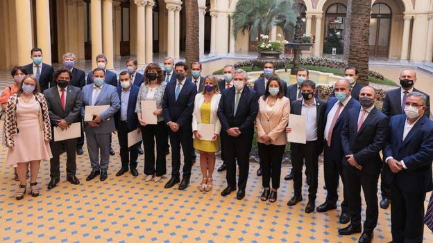 Guzmán les explicará a los gobernadores los detalles de las negociaciones con el FMI | Política