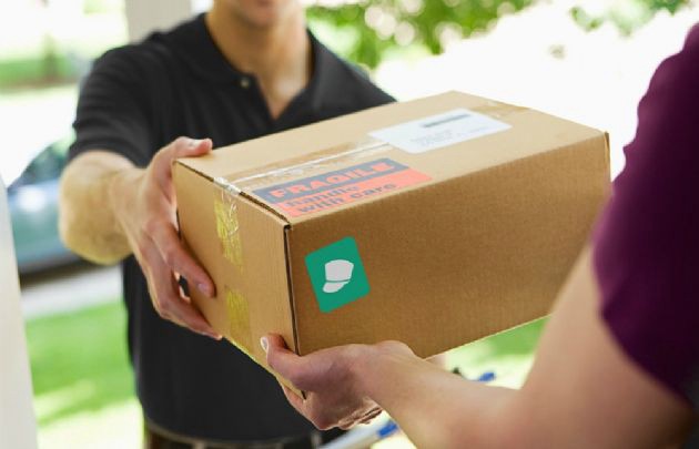 Oficializan el regreso de las importaciones a través del sistema "puerta a puerta" | Política