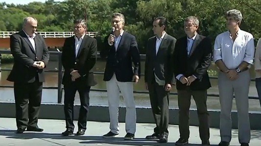 Macri anunció un crédito de 6300 millones de dólares para las provincias del Noreste | Política