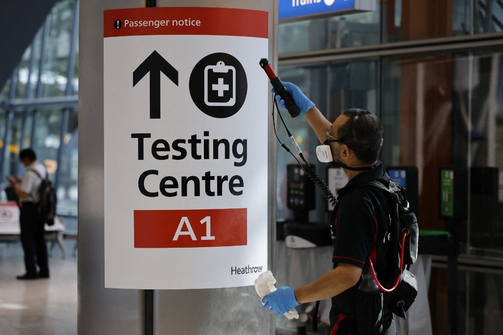 "Abierto a los viajeros": Inglaterra ya no exigirá test de covid a los vacunados | Internacionales