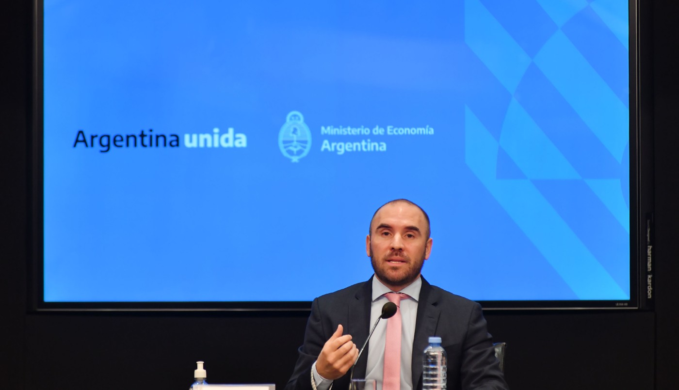 Tras el anuncio del Presidente, Guzmán remarcó que "no habrá ningún salto cambiario" | Economía