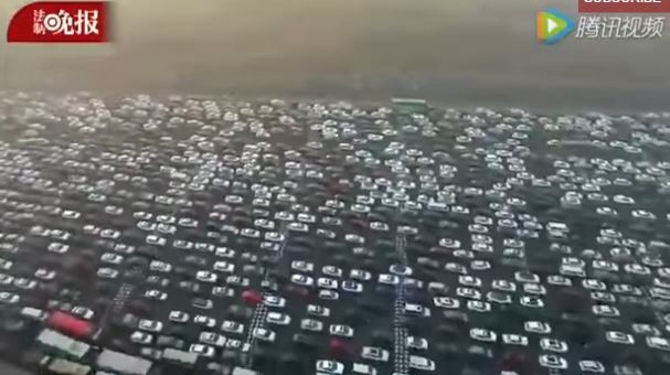 Un drone captó un espectacular atasco en una autopista de China | Tecno