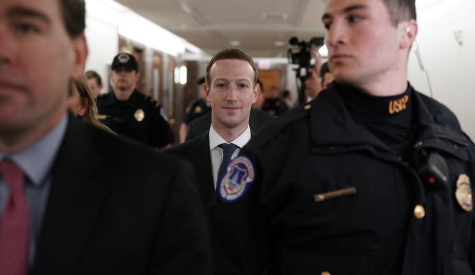 Facebook pagará recompensa a usuarios que detecten "abuso de datos" | Tecno