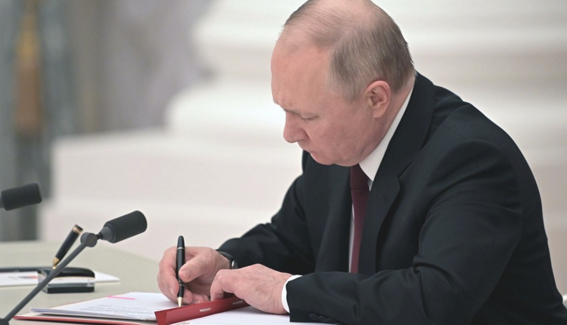 Putin respondió las sanciones económicas con medidas restrictivas en Rusia | Internacionales