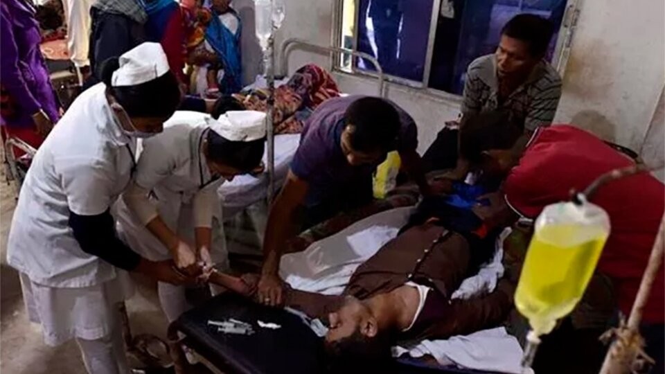 Al menos 18 personas murieron tras consumir alcohol adulterado en la India | Internacionales