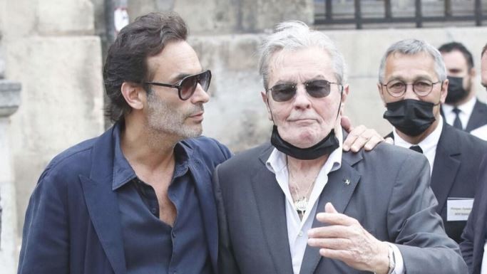 Alain Delon le pidió a su hijo que programe su eutanasia porque "una persona tiene derecho a partir en paz" | Espectáculos