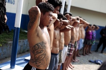 Aumentaron hasta seis veces la pena máxima de cárcel por pertenecer a pandillas en El Salvador | Internacionales