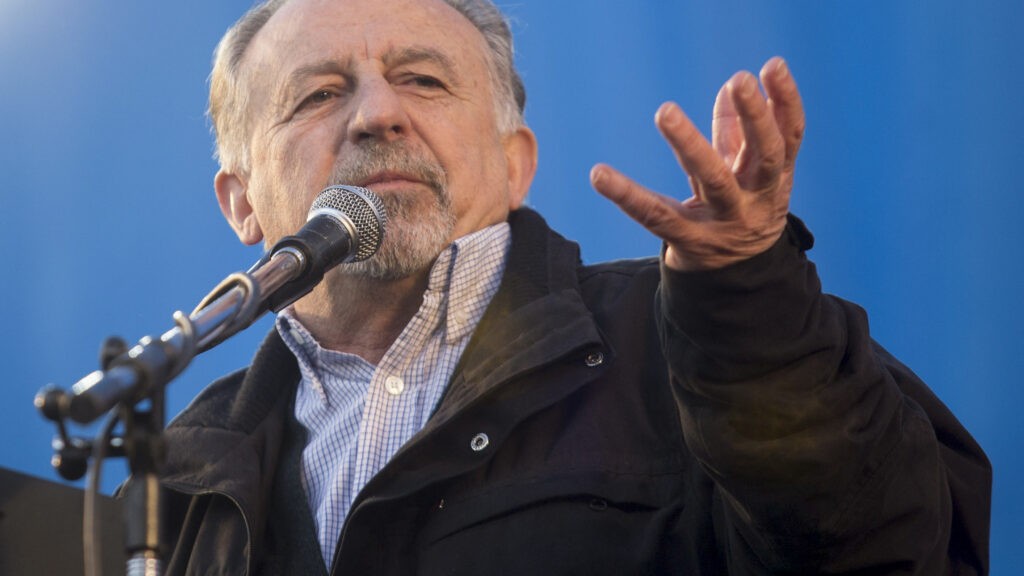 Yasky reclamó un aumento salarial de emergencia y la protección de la canasta básica | Política