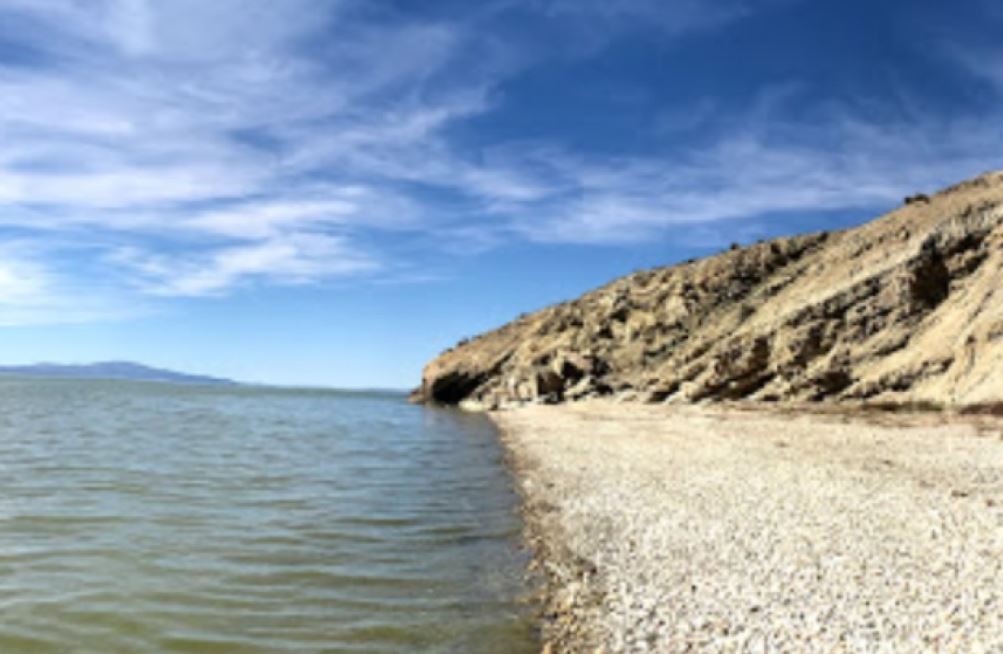 Encontraron el cuerpo de una chica en un lago de Chubut: buscan a su hermano de 4 | Actualidad