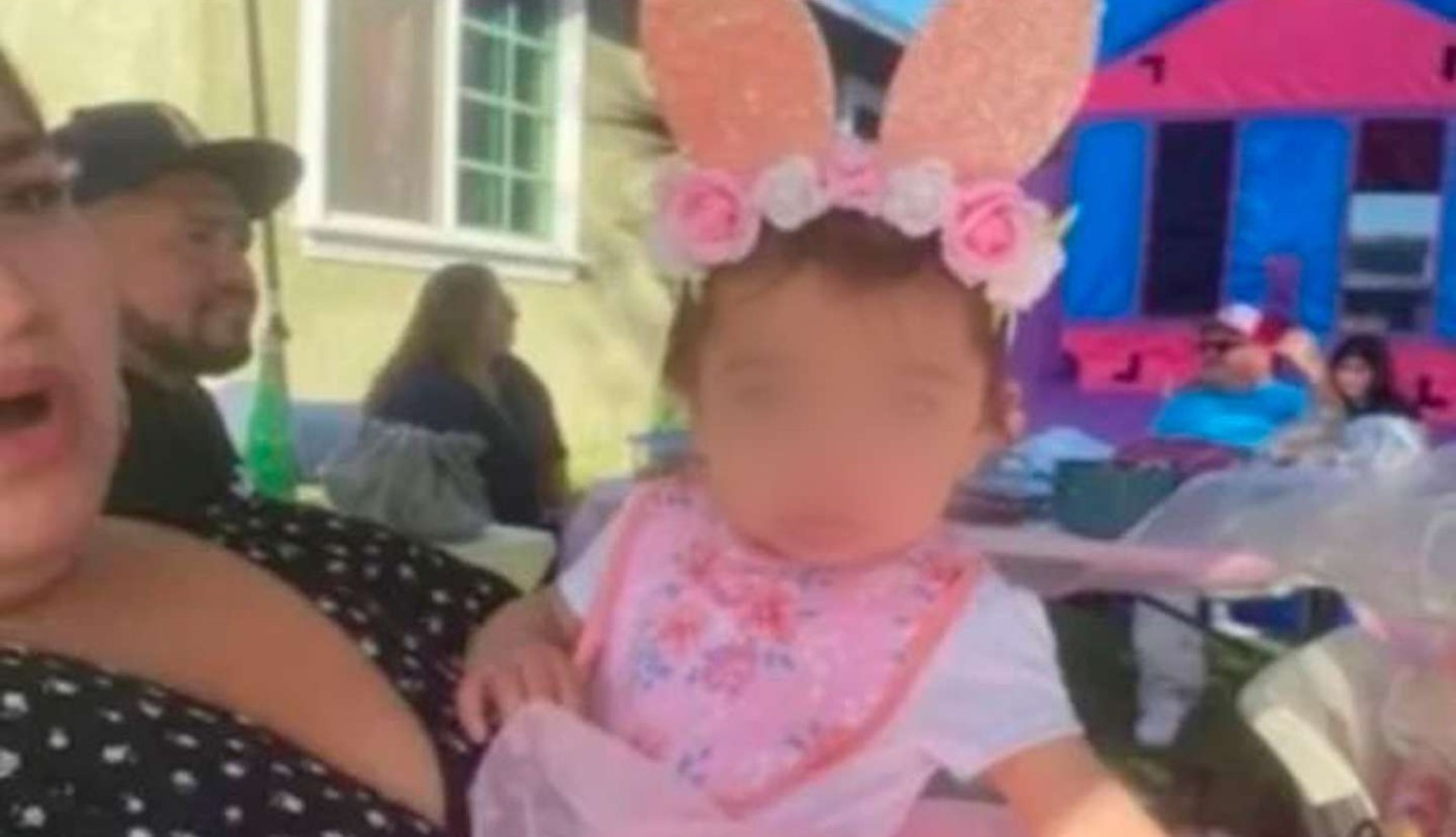 Una mamá mató a un pitbull de una puñalada para salvar a su beba: "Era mi hija o el perro" | Internacionales